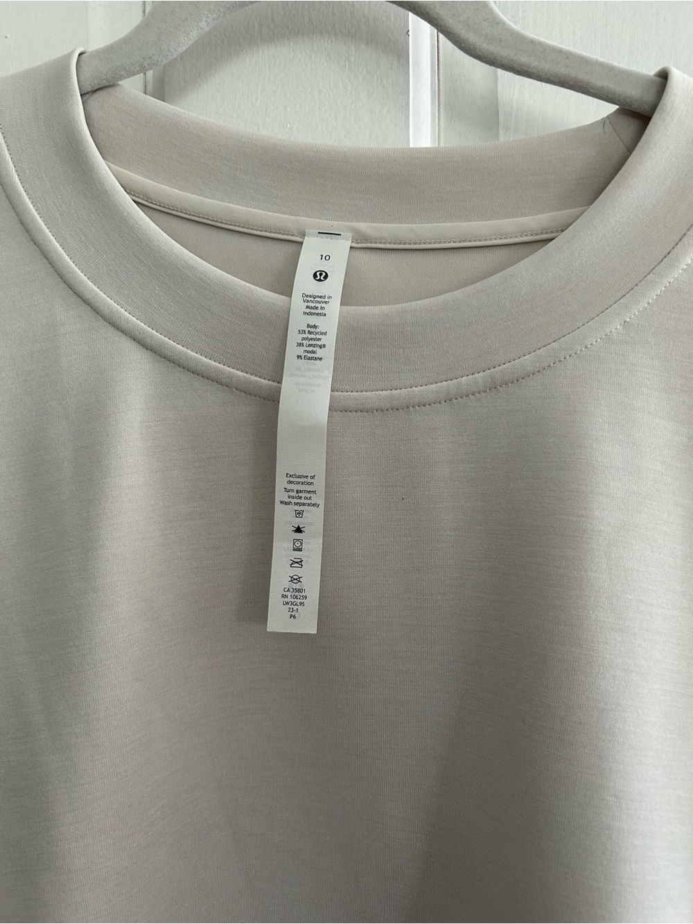 lululemon perfectly oversized cropped crew softstreme with tag! oatmeal, size 10 - Picture 3 of 8